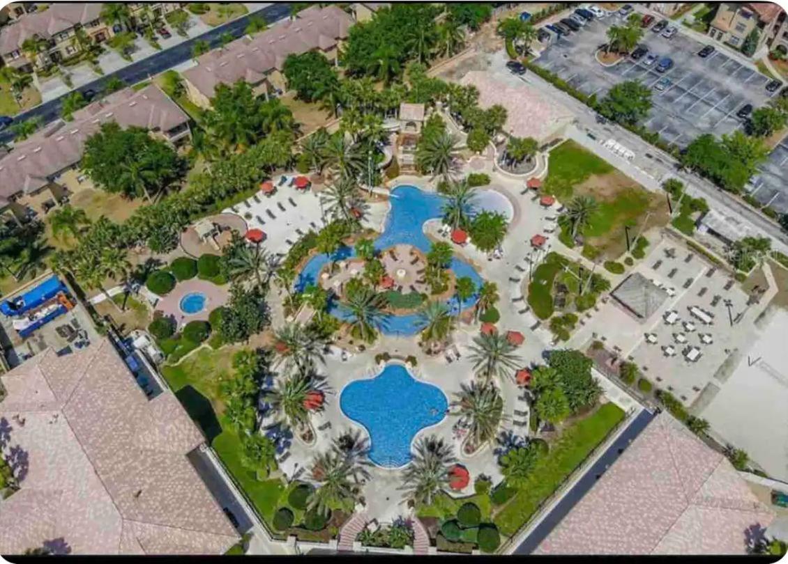 Resort With Lazy River Townhome Davenport Zewnętrze zdjęcie